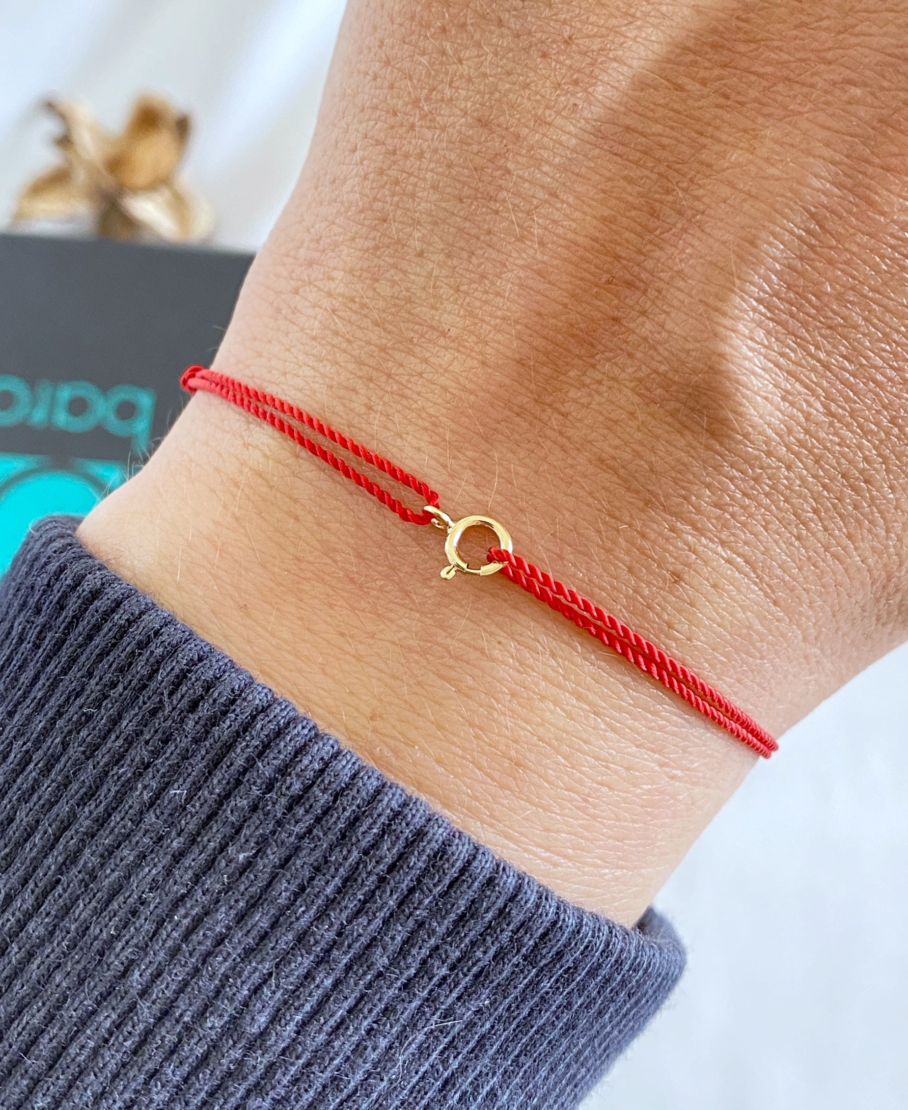 Gold ring bracelet