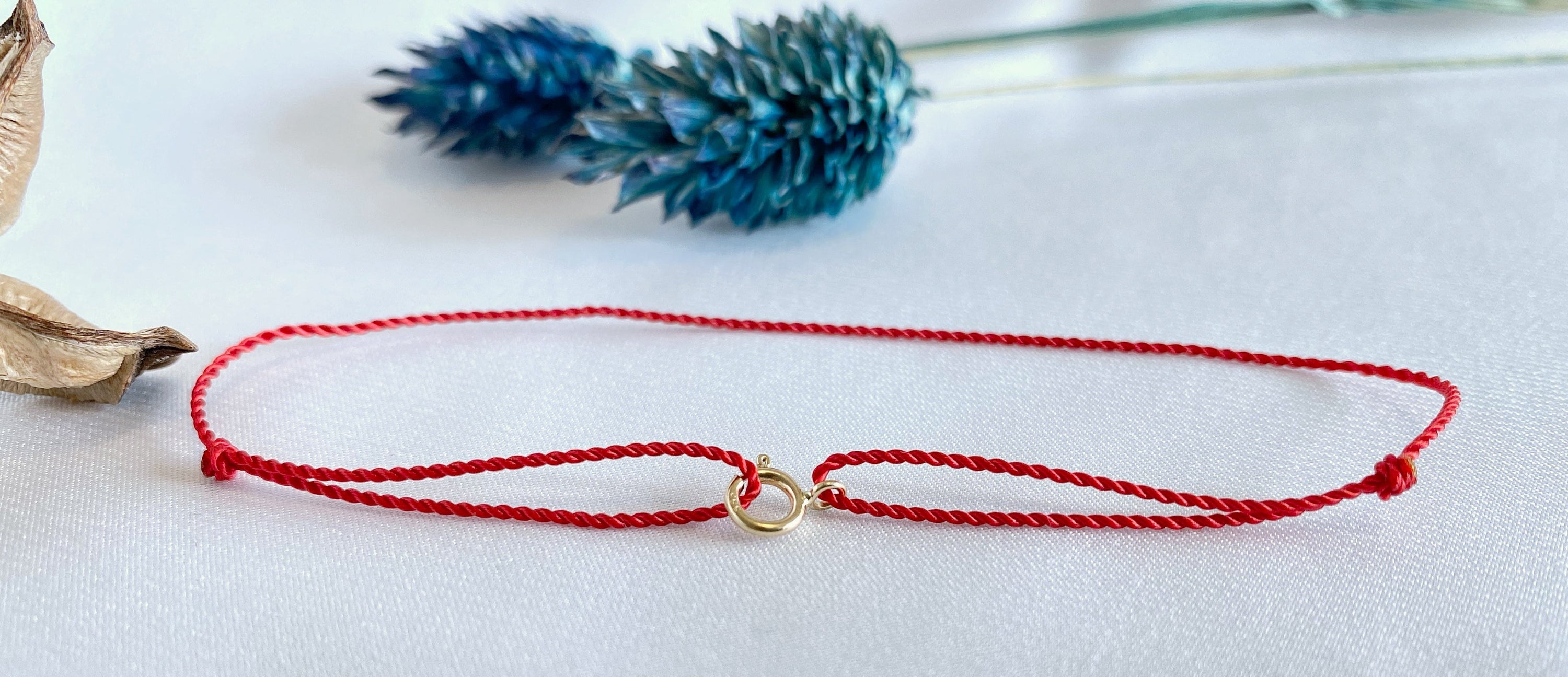 Gold ring bracelet